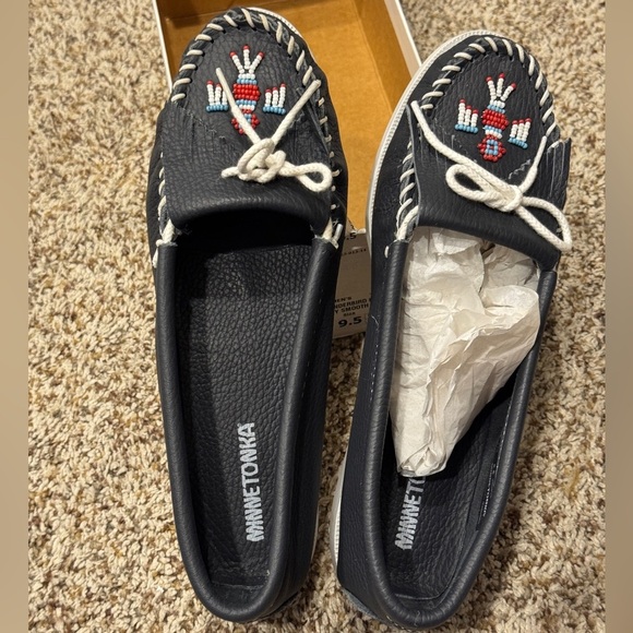 Navy Minnetonka Black Moccasins with Red and Blue Beadwork - Picture 2 of 12